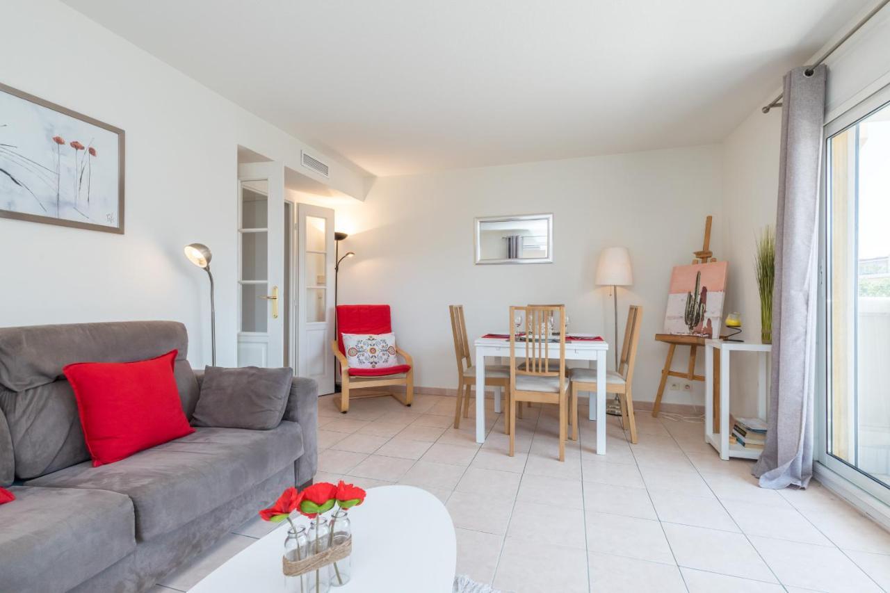 Apartment Swimming Pool & Ac 1 Bedroom Nizza