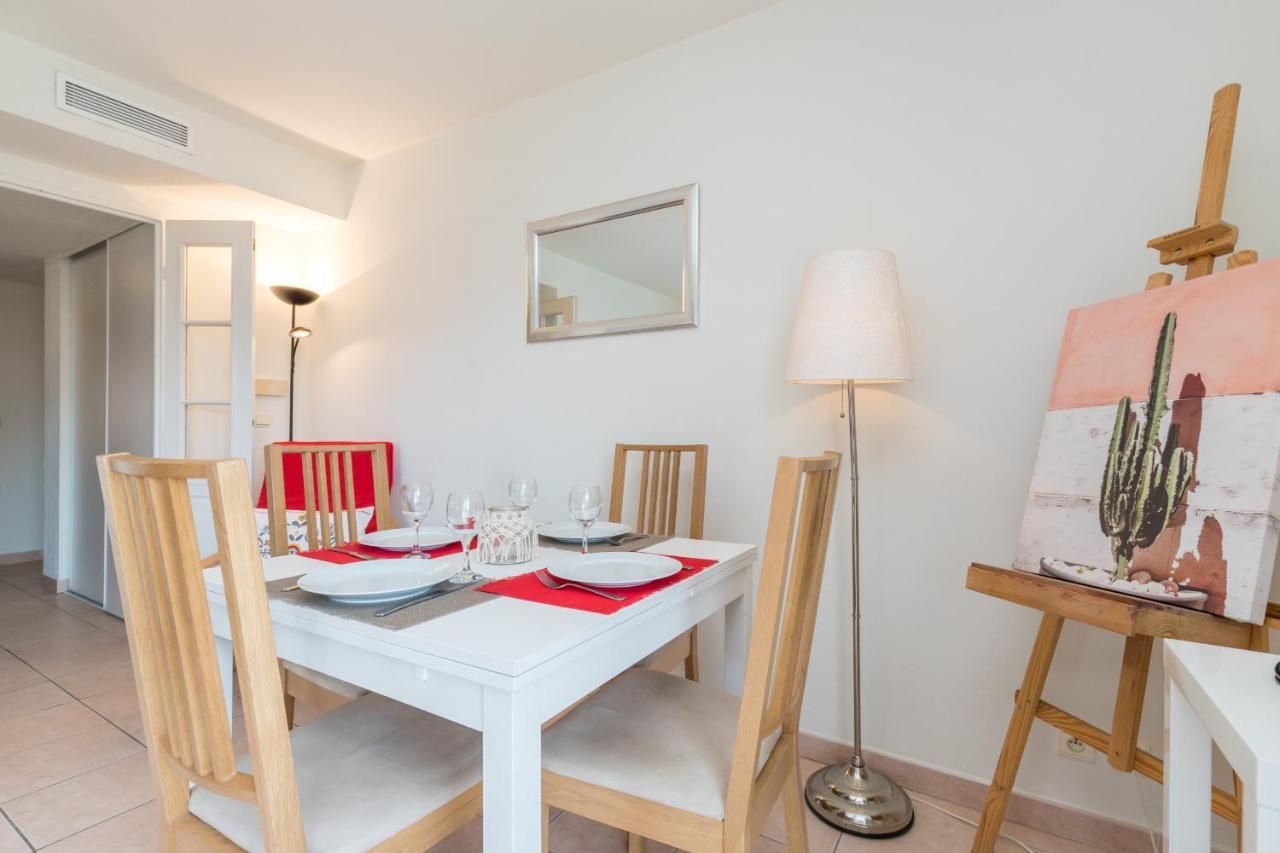 Swimming Pool & Ac 1 Bedroom Apartment